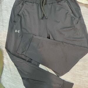 Women’s under armor joggers